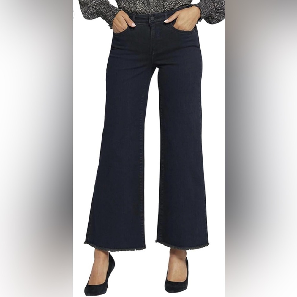NYDJ Women's Teresa Wide Leg Ankle Fray Hems Jeans NWT
Size 24W